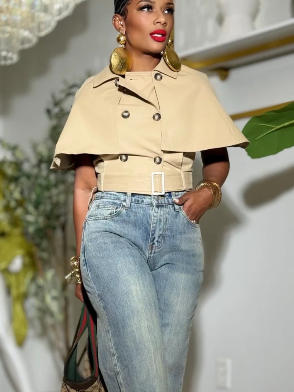 Cropped Trench Cape Jacket in Khaki - Women